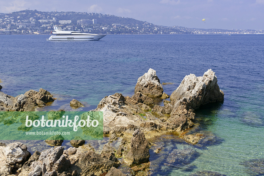 569107 - Bucht mit Felsen, Île Sainte-Marguerite, Frankreich