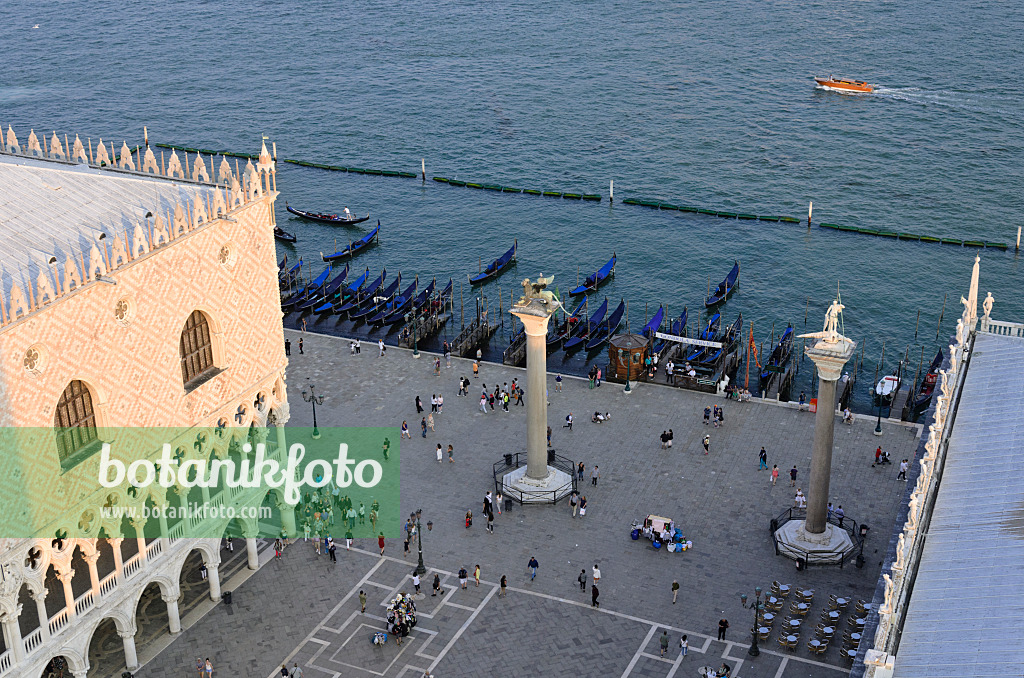 568102 - Markusplatz und Dogenpalast, Venedig, Italien