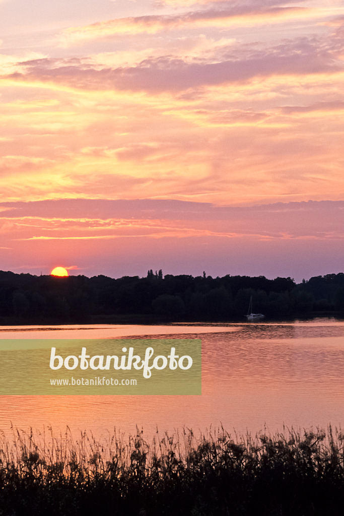 368029 - Sonnenuntergang an der Havel, Berlin, Deutschland