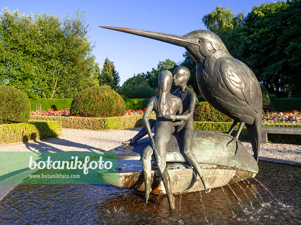 461161 - Vogelbrunnen, Britzer Garten, Berlin, Deutschland