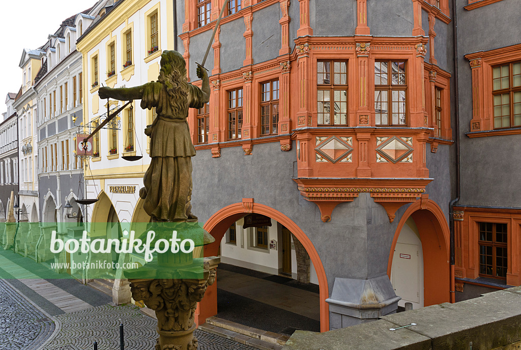 559055 - Buildings at the market place, Görlitz, Germany