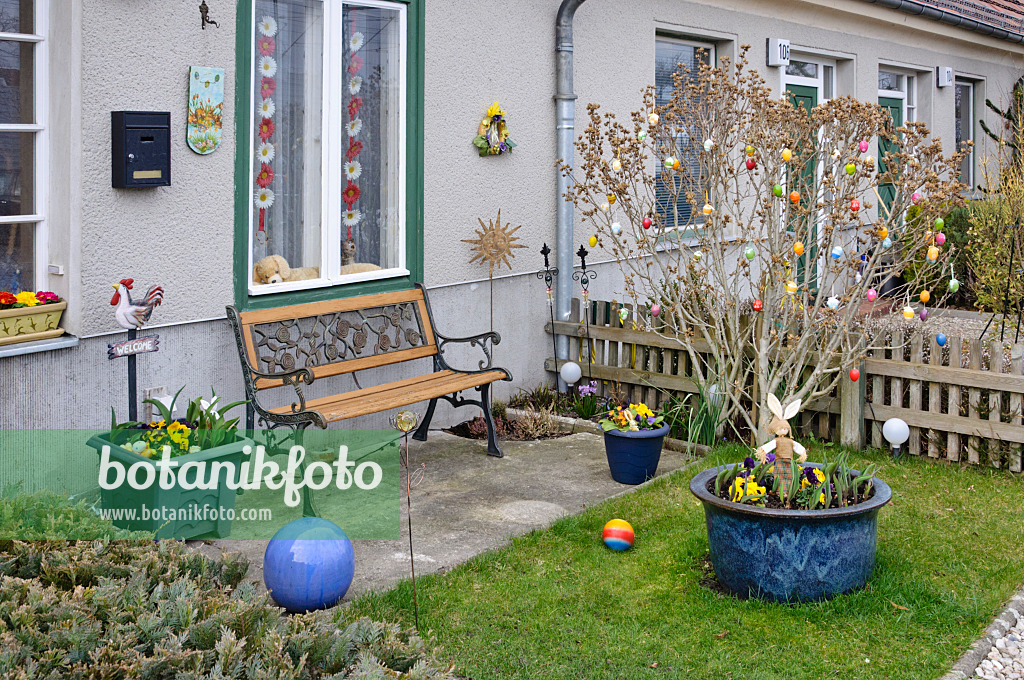 470071 - Front garden with Easter decoration