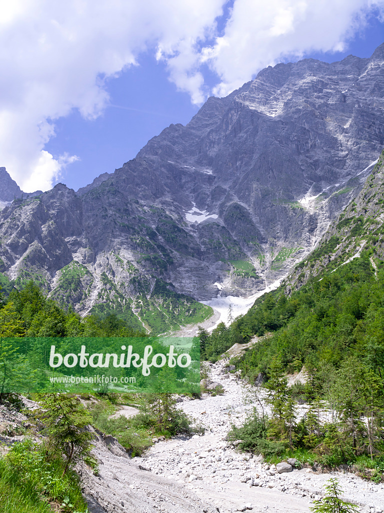 439141 - Mount Watzmann (2713 m), Berchtesgaden National Park, Germany