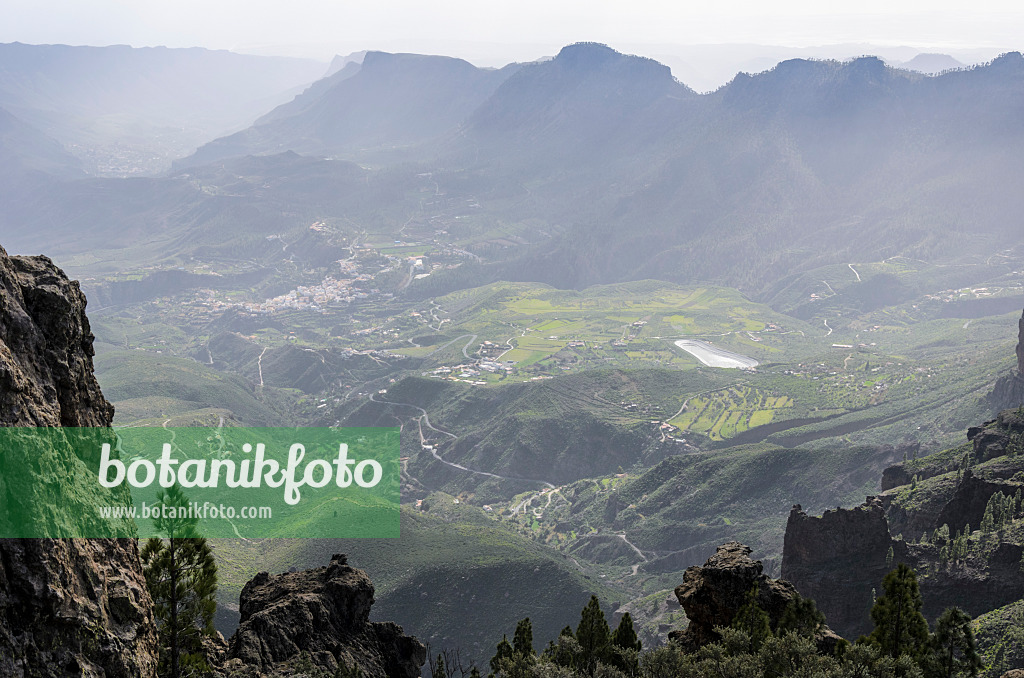 564186 - Mountain landscape, Gran Canaria, Spain