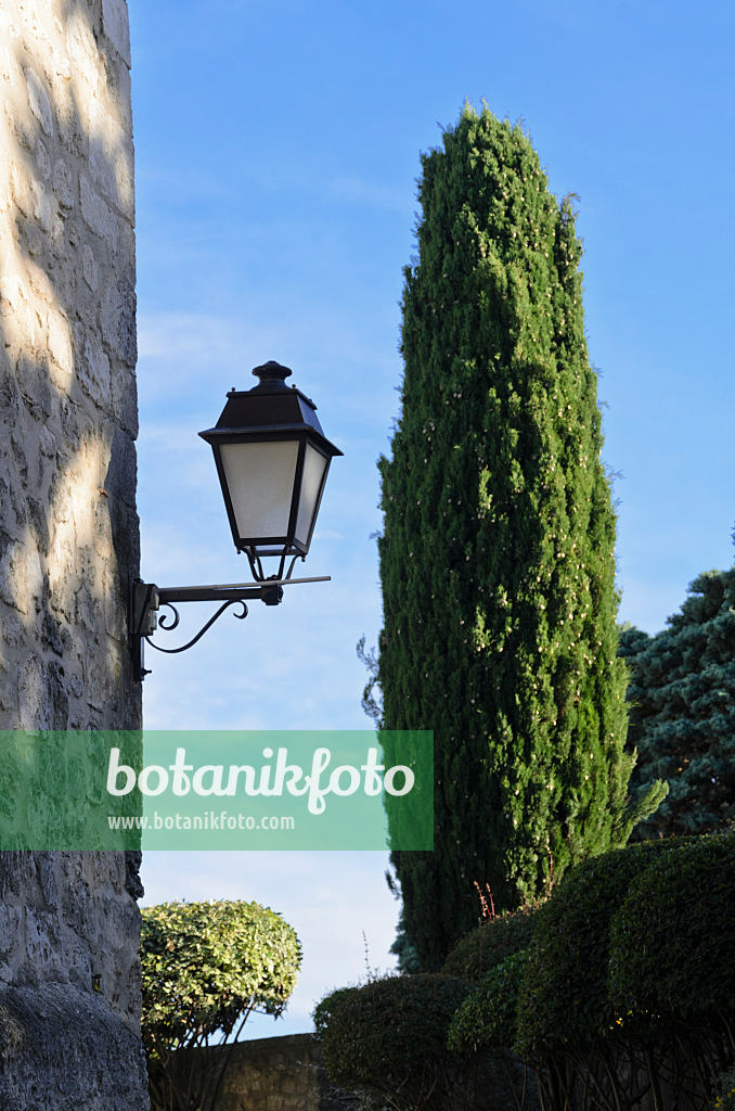 557132 - Old town, Les Baux-de-Provence, Provence, France