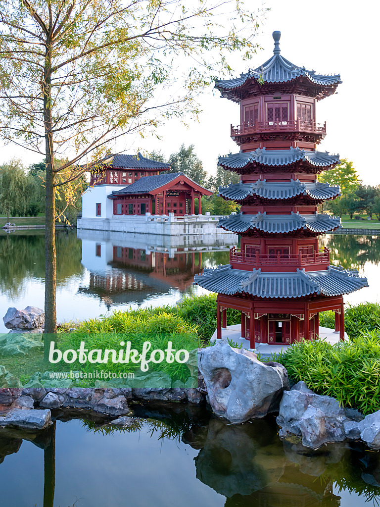 429055 - Pagoda, Chinese Garden, Erholungspark Marzahn, Berlin, Germany