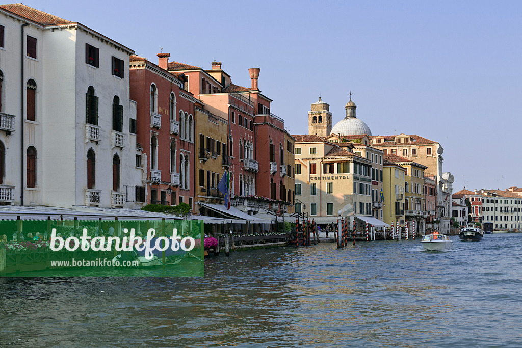 568064 - Palazzi at the Grand Canal, Venice, Italy