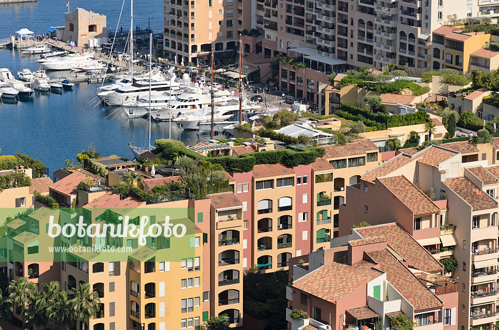 533092 - Roof gardens on residential buildings, Monaco