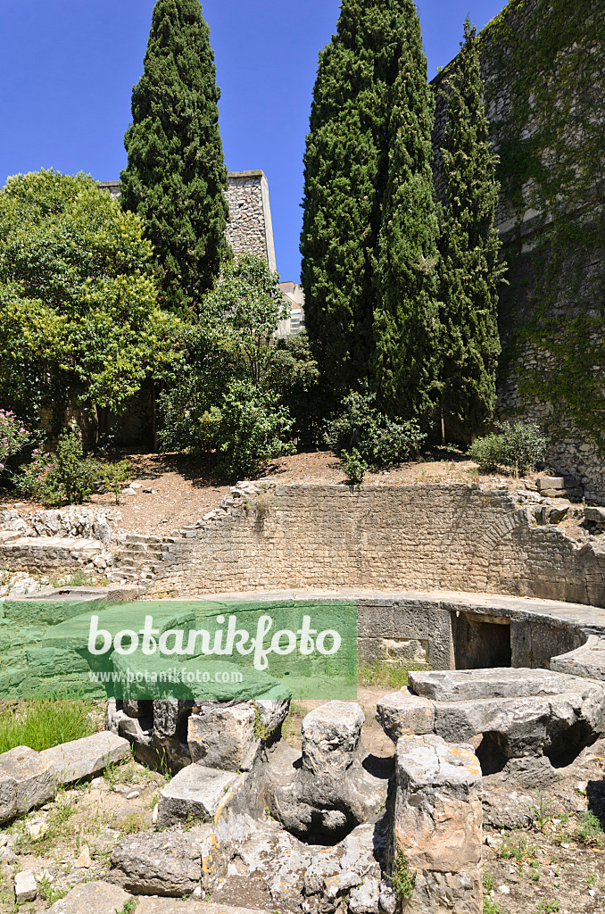 557290 - Castellum, Nîmes, France 557290 - Castellum, Nîmes, France