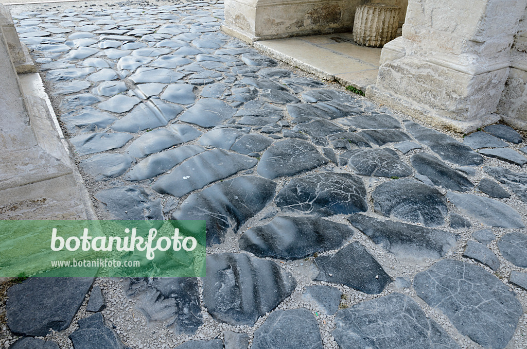 568055 - Pavement romain à l'Arco dei Gavi, Vérone, Italie 568055 - Pavement romain à l'Arco dei Gavi, Vérone, Italie