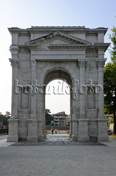 568054 - Arco dei Gavi, Verona, Italien
