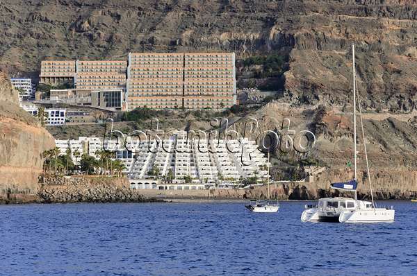 564132 - Berghang mit Hotels und Ferienanlagen, Taurito, Gran Canaria, Spanien