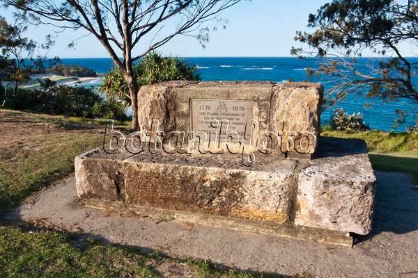 455107 - Captain Cook Memorial, Point Lookout, North Stradbroke Island, Australien