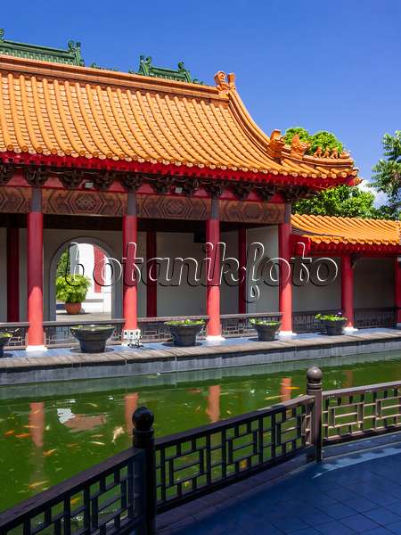 411039 - Koi-Teich, Chinesischer Garten, Singapur