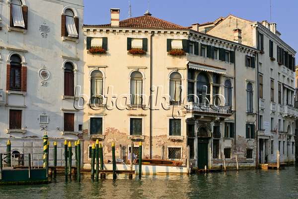 568070 - Palazzi am Canal Grande, Venedig, Italien