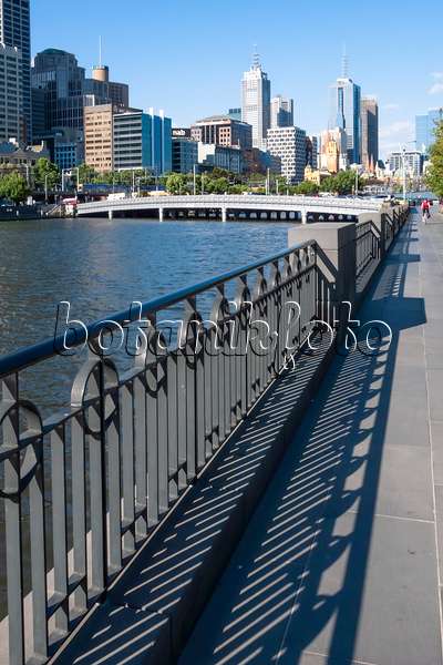 455166 - Southbank Promenade am Yarra River, Southbank, Melbourne, Australien