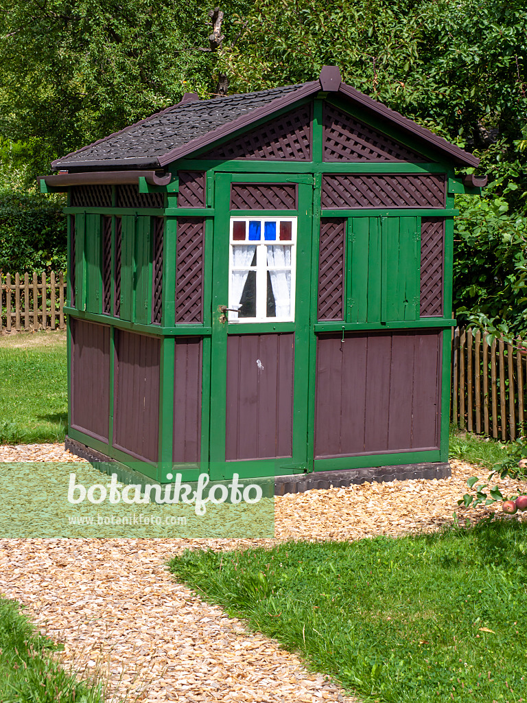 463059 - Historic garden house from 1890, Leipzig, Germany