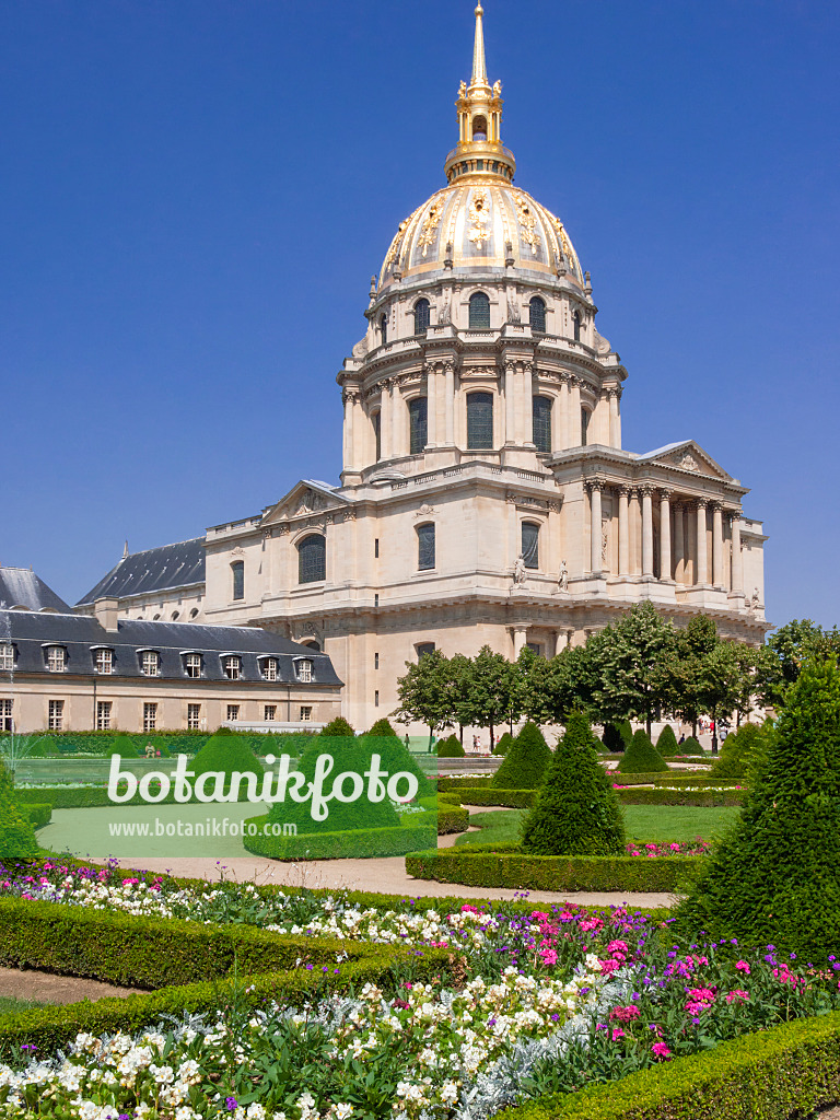 402083 - Invalides Cathedral, Paris, France