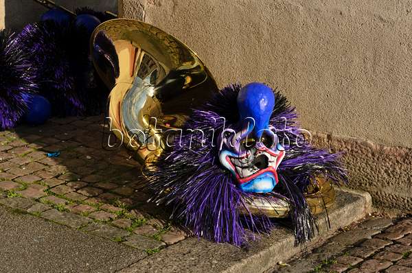566072 - Mask at the Children and Family Fasnacht, Carnival of Basel, Switzerland