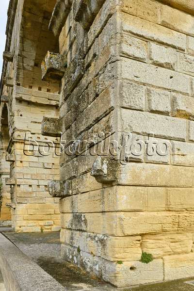 557087 - Pont du Gard, Languedoc-Roussillon, France