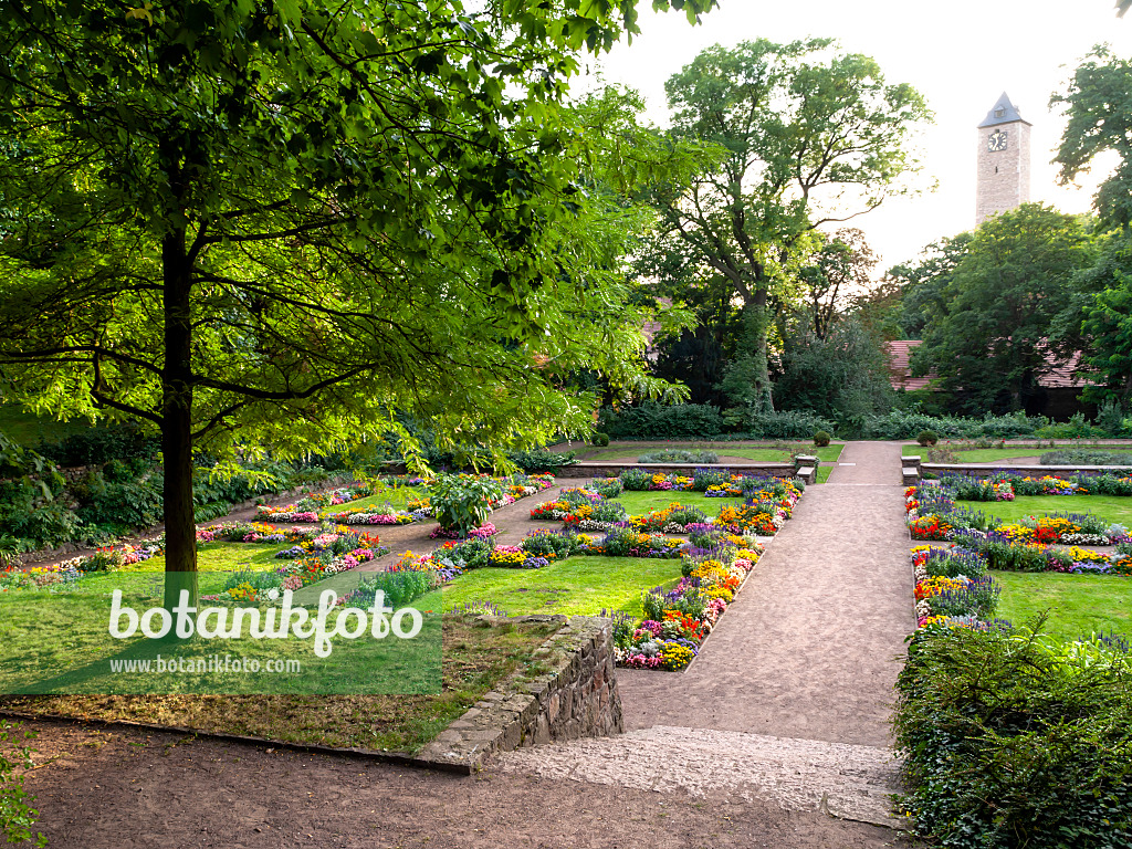428340 - Amtsgarten et château fort de Giebichenstein, Halle an der Saale, Allemagne