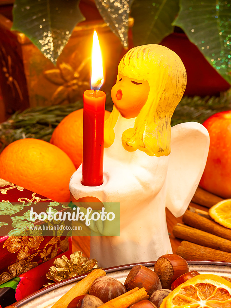 444099 - Décoration de Noël avec le Christ Enfant