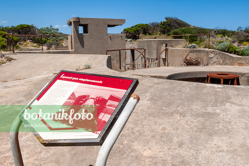 455244 - Gun emplacement at Fort Pearce, Point Nepean National Park, Australia