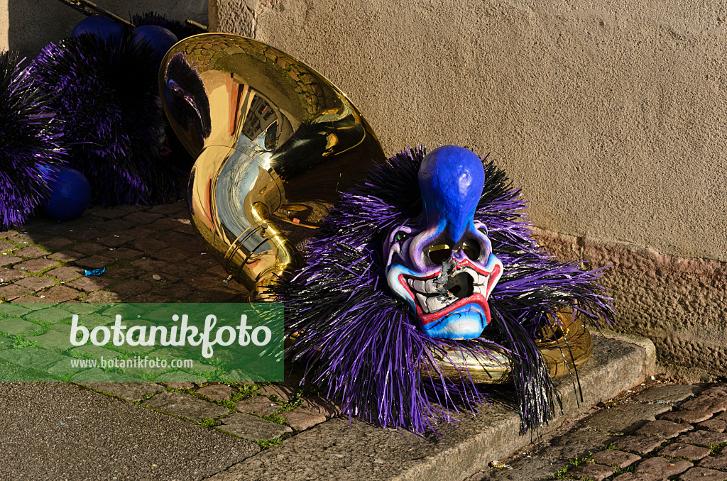 566072 - Maske bei der Kinderfasnacht, Basler Fasnacht, Schweiz