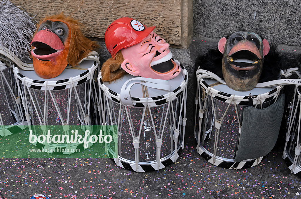 566057 - Masks at the Children and Family Fasnacht, Carnival of Basel, Switzerland