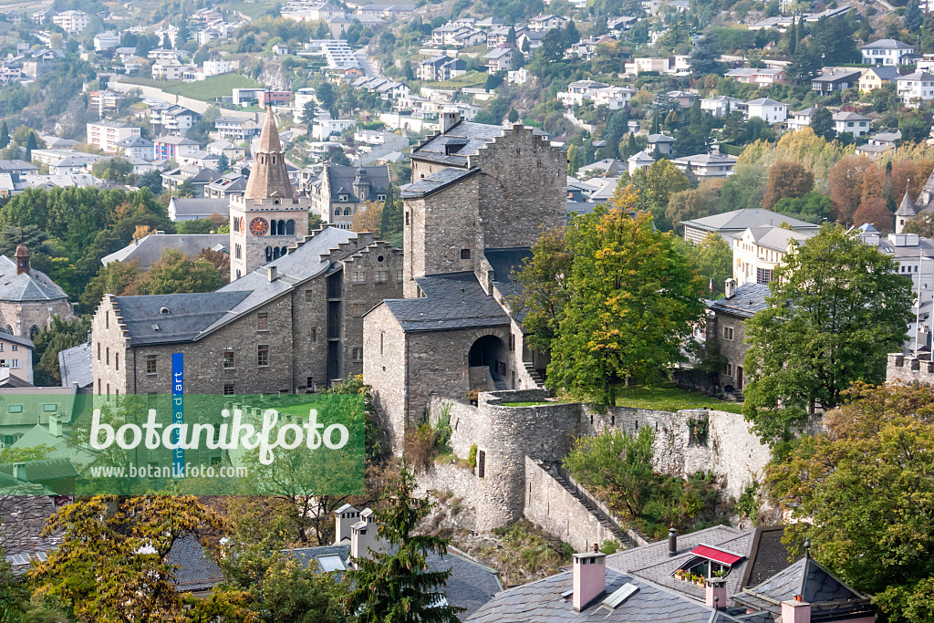 453104 - Old town with the Cantonal Art Museum in Majorie Palace, Sion, Switzerland