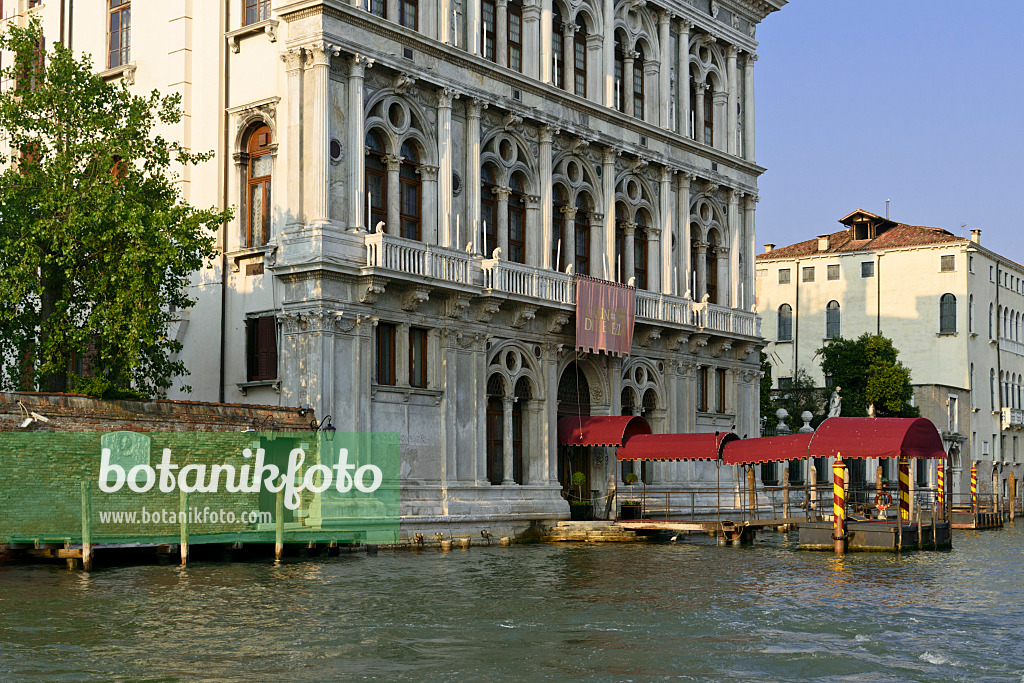 568069 - Palazzo Vendramin-Calergi, Venice, Italy