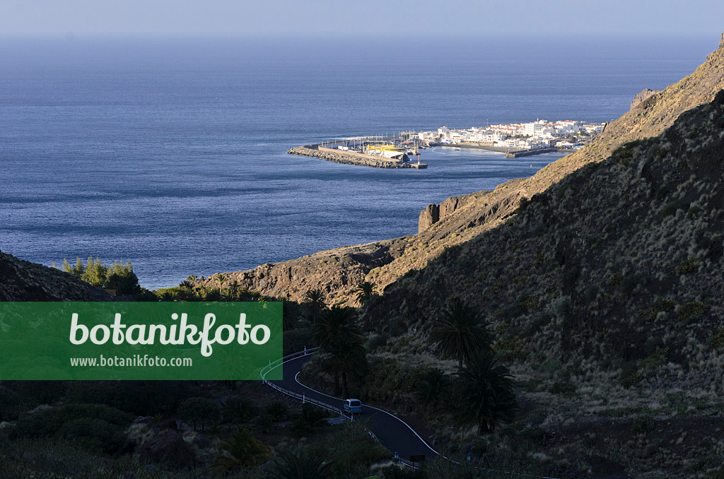 564211 - Puerto de las Nieves, Gran Canaria, Spain