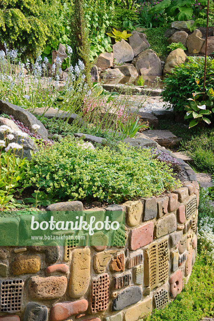 509162 - Raised bed