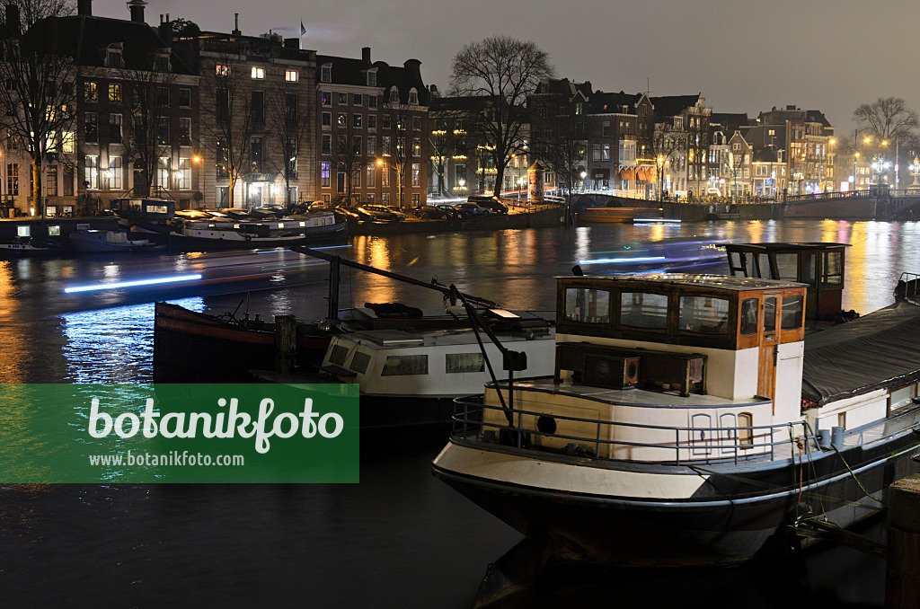 564015 - Reflections on a canal, Amsterdam, Netherlands