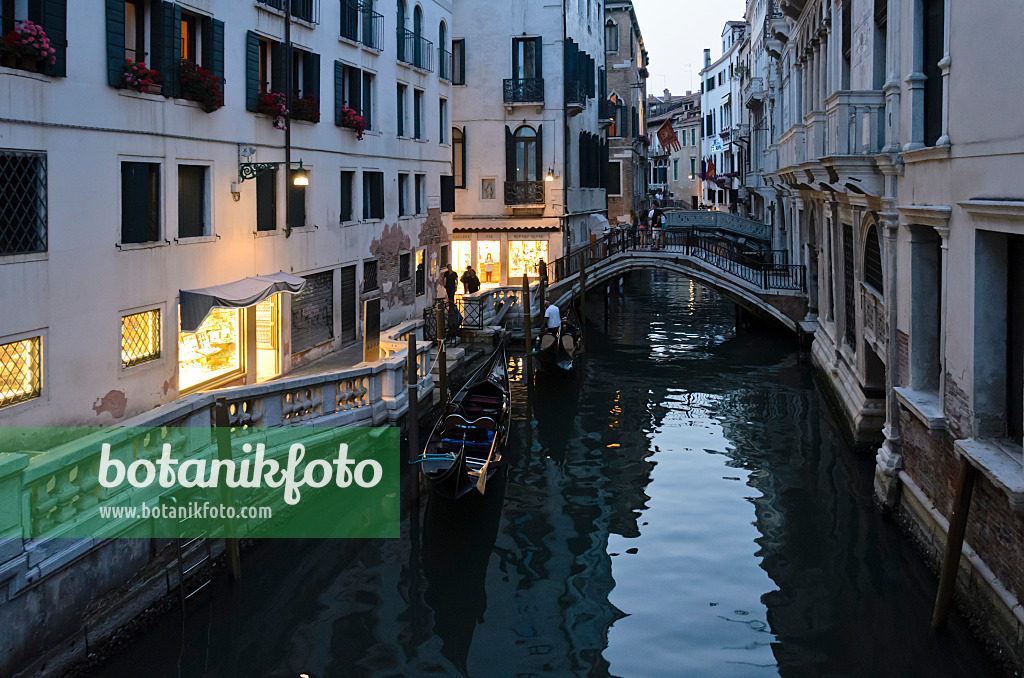 568111 - Rio di Palazzo, Venedig, Italien