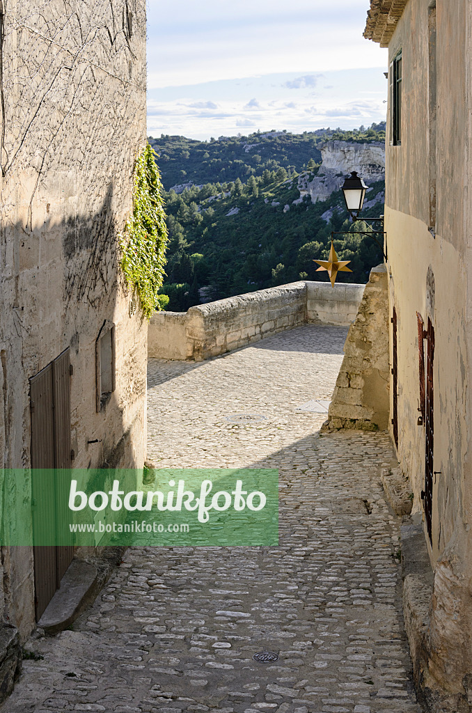 557127 - Vieille ville, Les Baux-de-Provence, Provence, France
