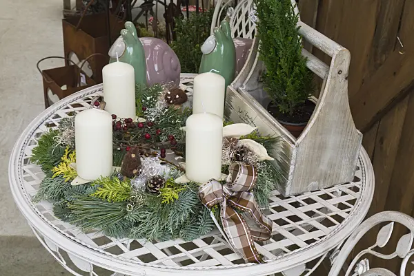 527023 - Advent wreath on a white table
