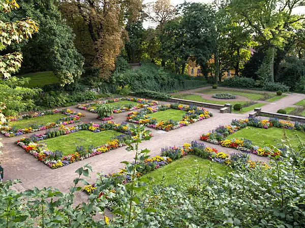 428341 - Amtsgarten, Halle an der Saale, Germany