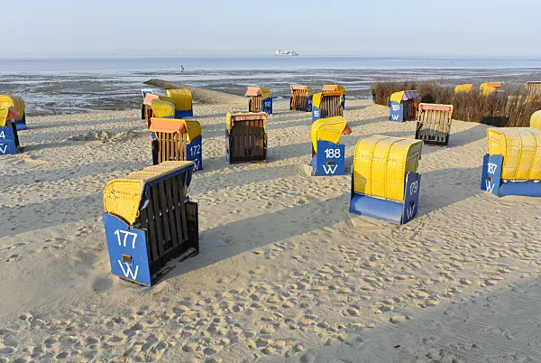 525103 - Beach chairs, Cuxhaven, Germany