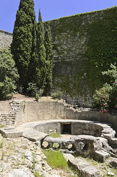 557287 - Castellum, Nîmes, France