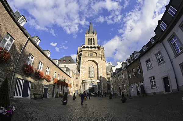 561001 - Cathedral, Aachen, Germany
