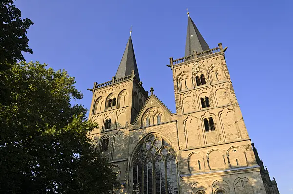 560039 - Cathedral, Xanten, Germany