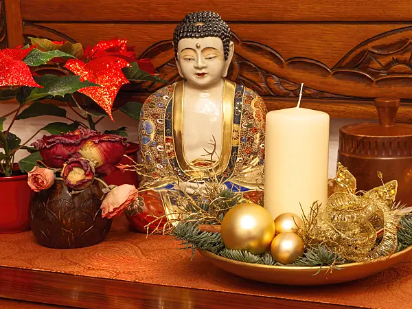 444014 - Christmas arrangement with Buddha