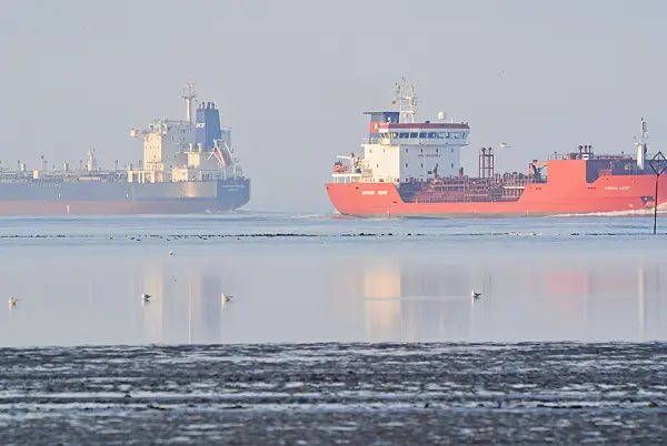 525104 - Container ships at Elbe River Mouth near Cuxhaven, Germany