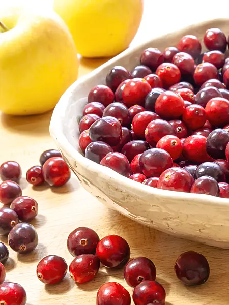 444017 - Cranberry (Vaccinium macrocarpon)