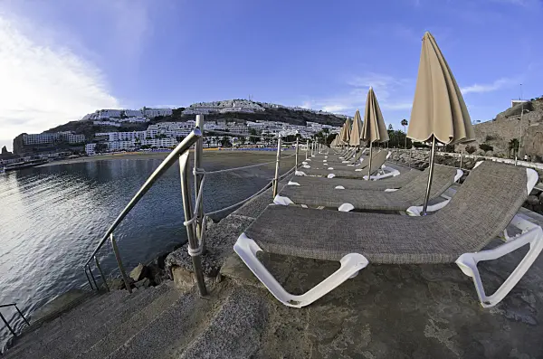 564133 - Deck chairs on the beach, Puerto Rico, Gran Canaria, Spain