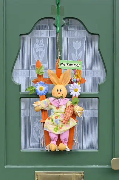 470068 - Door with Easter decoration