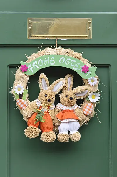 470069 - Door with Easter decoration