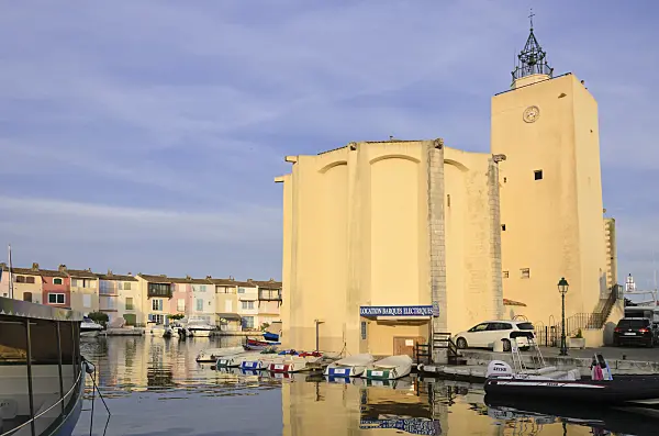 569068 - Église Saint-François d'Assise at the marina, Port de Grimaud, France