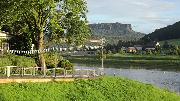 499029 - Elbe River near Kurort Rathen with view of Lilienstein Mountain, Saxon Switzerland, Germany